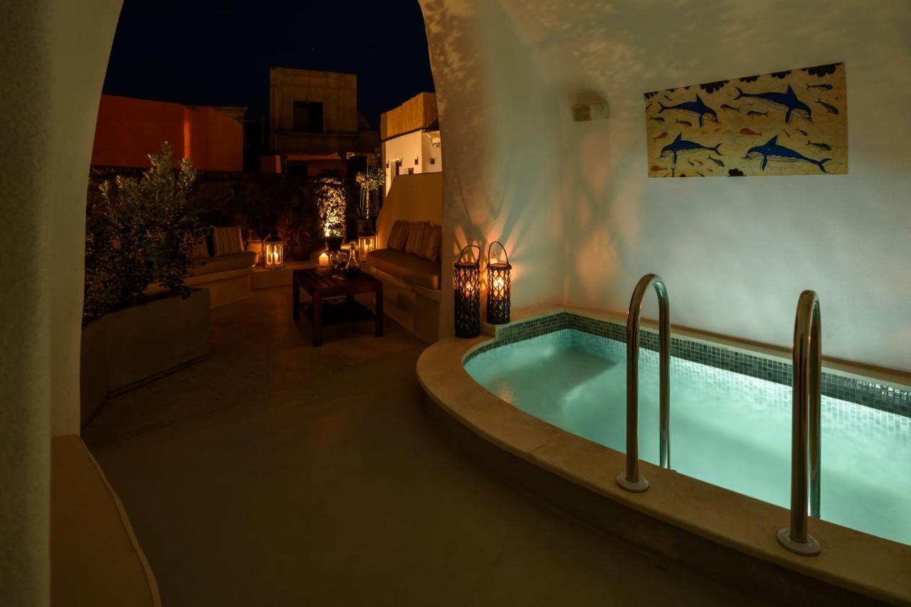 White Dream Suites Fira  Extérieur photo