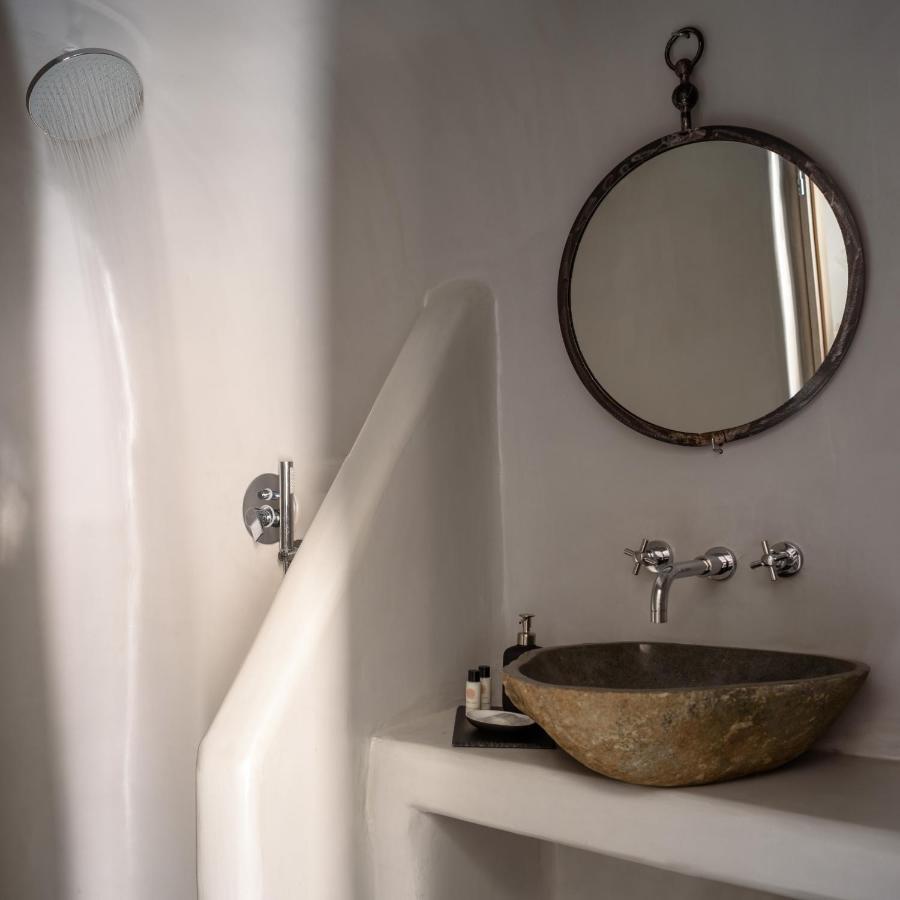 White Dream Suites Fira  Extérieur photo