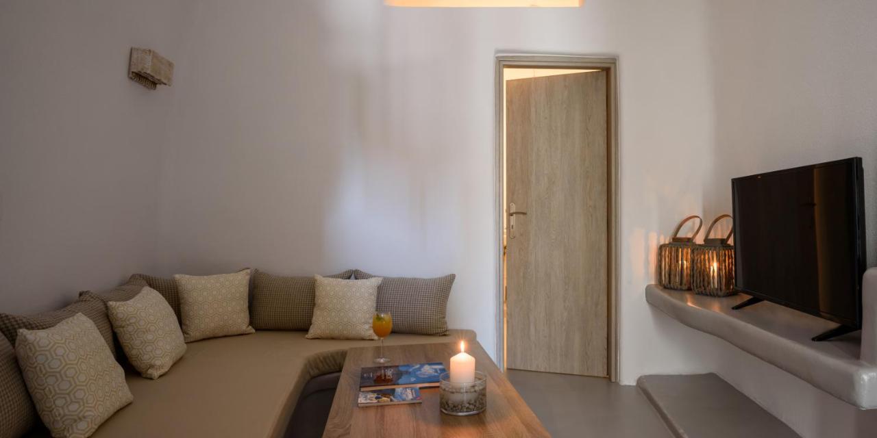 White Dream Suites Fira  Extérieur photo