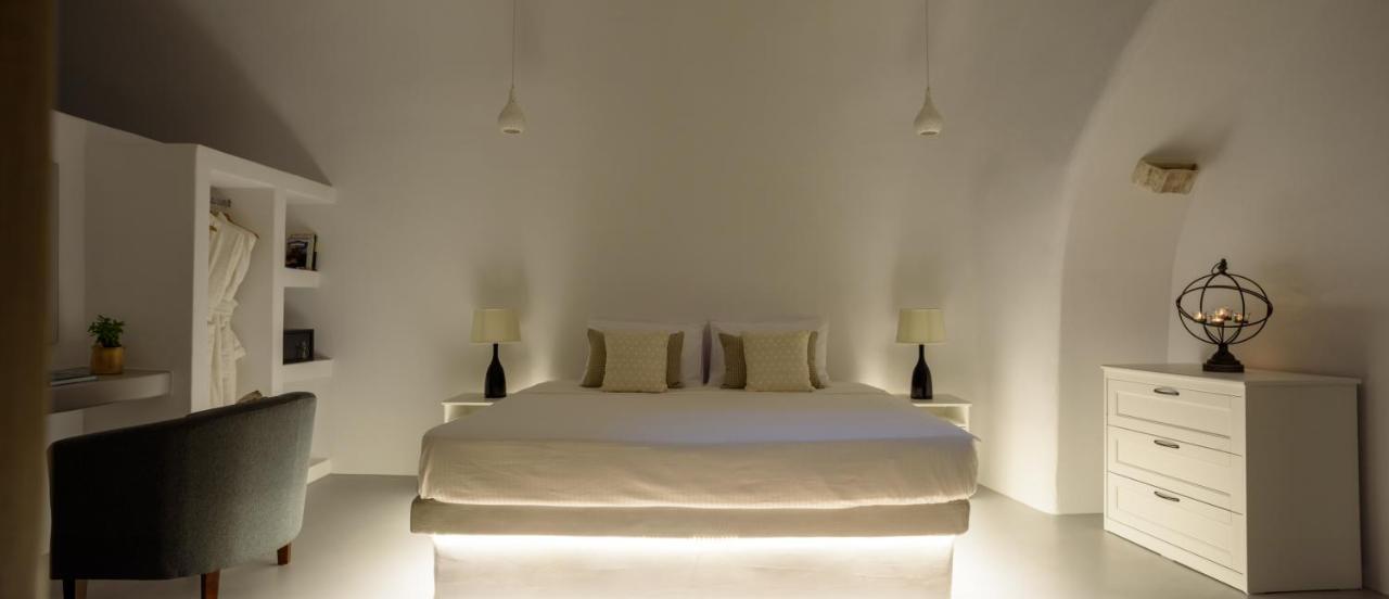 White Dream Suites Fira  Extérieur photo