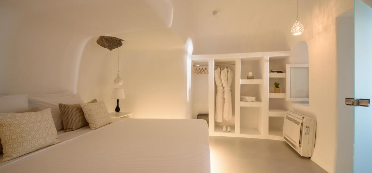White Dream Suites Fira  Extérieur photo